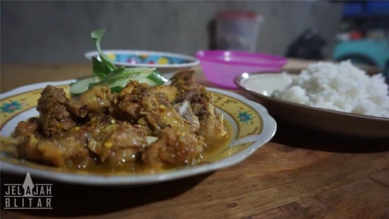 Rica Rica Mentog di Warung Huhah