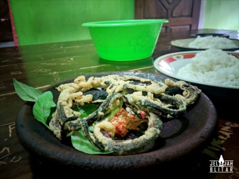 Lesehan Belut Cak Hot