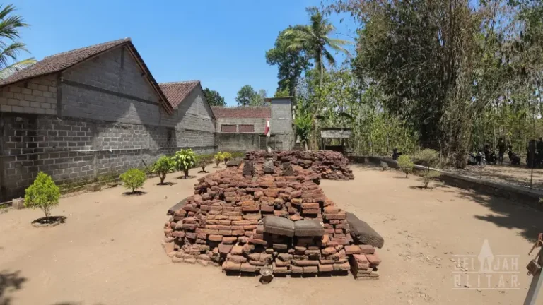 Candi Bacem Blitar